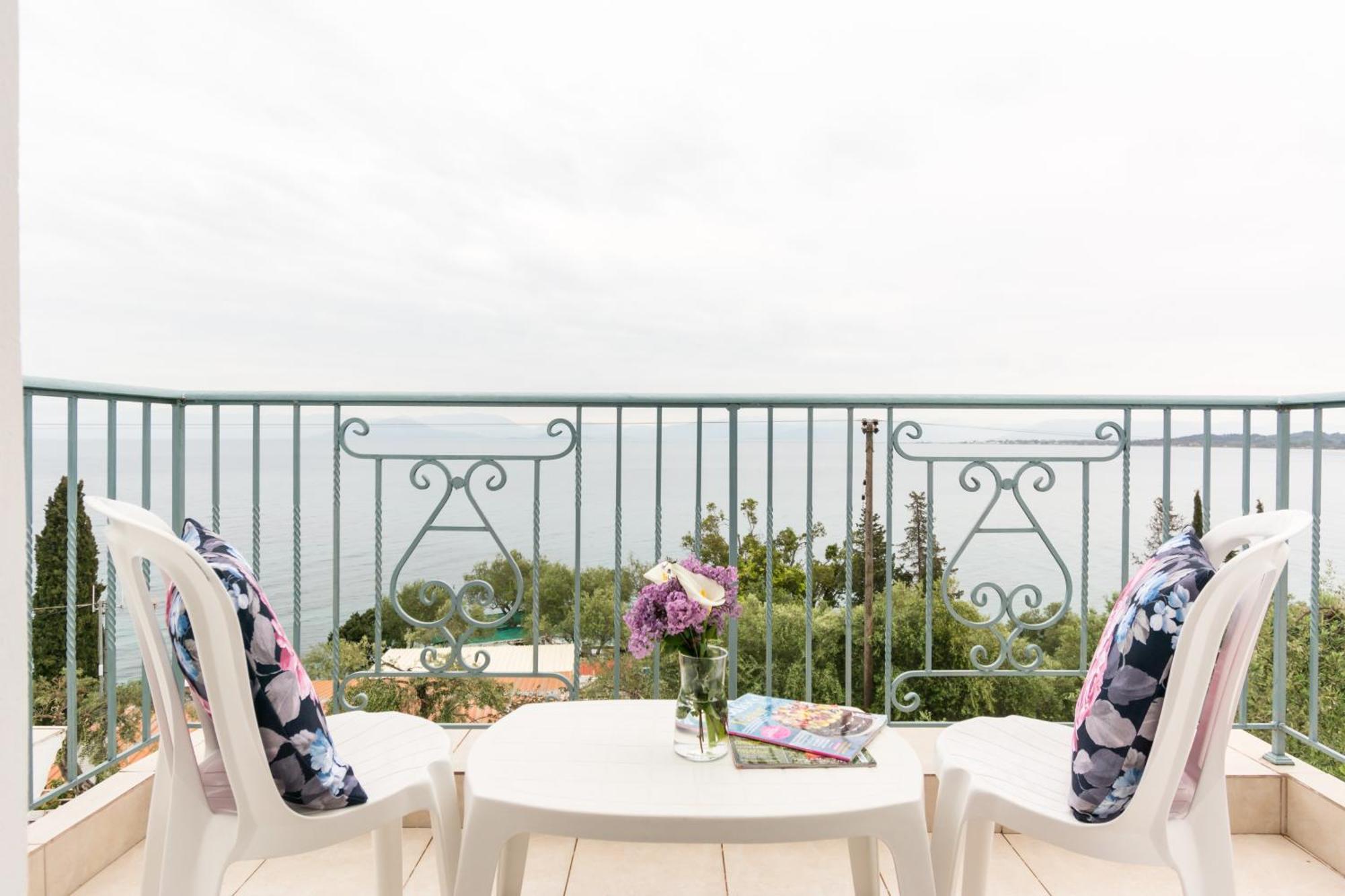 Aparthotel Corfu Aquamarine Notos Pokoj fotografie